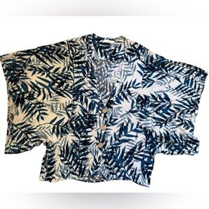 NWOT KARLIE Wide Sleeve Leaf Print Blouse Women’s Medium